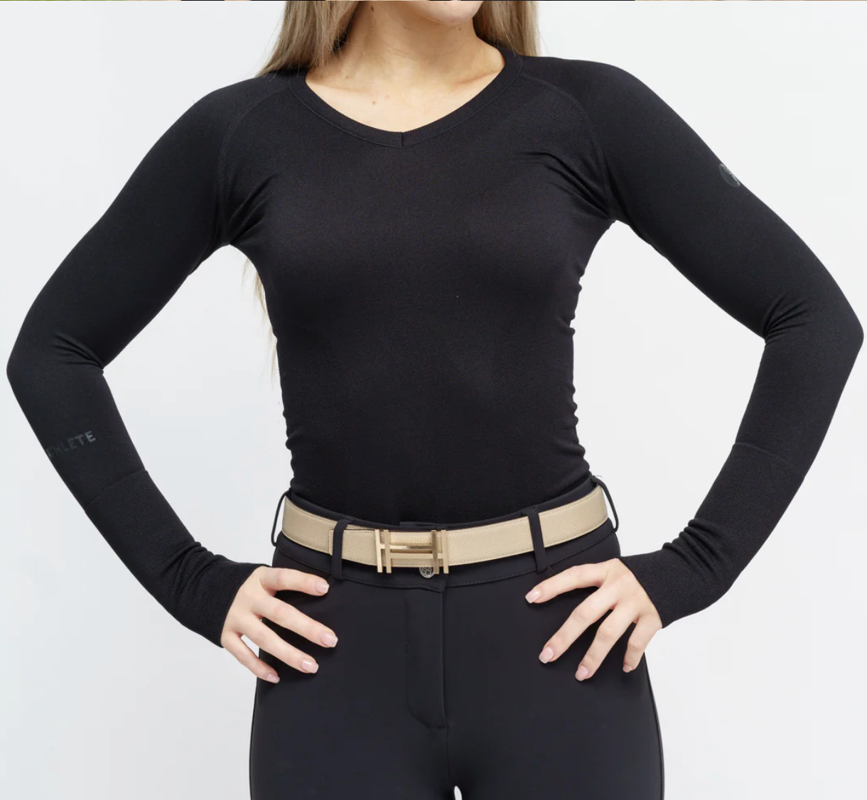 TKEQ- Kennedy Seamless Long Sleeve  V Neck (Black)